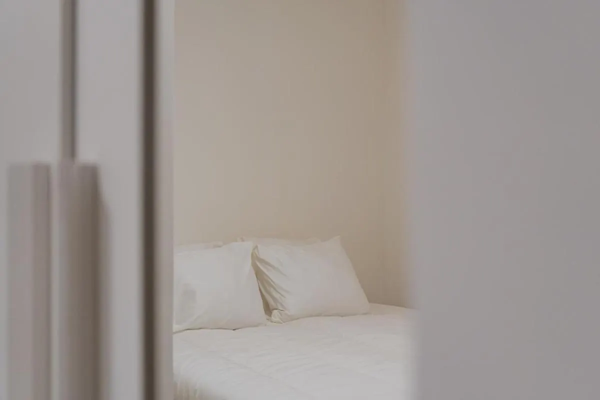 Bica Apartment By Pedro Lisbon