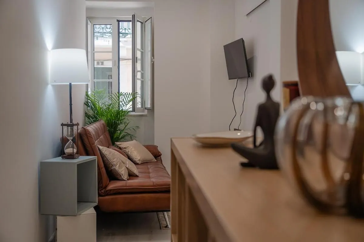 Bica Apartment By Pedro Lisbon