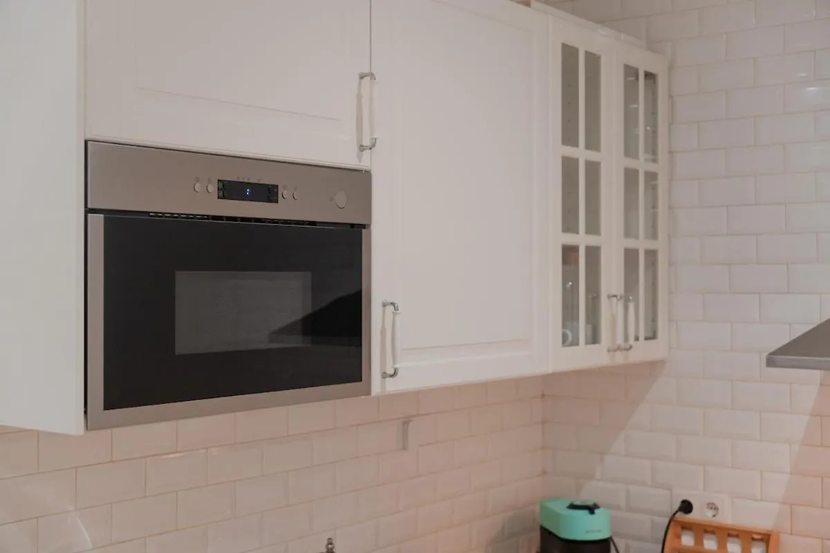 Bica Apartment By Pedro Lisbon